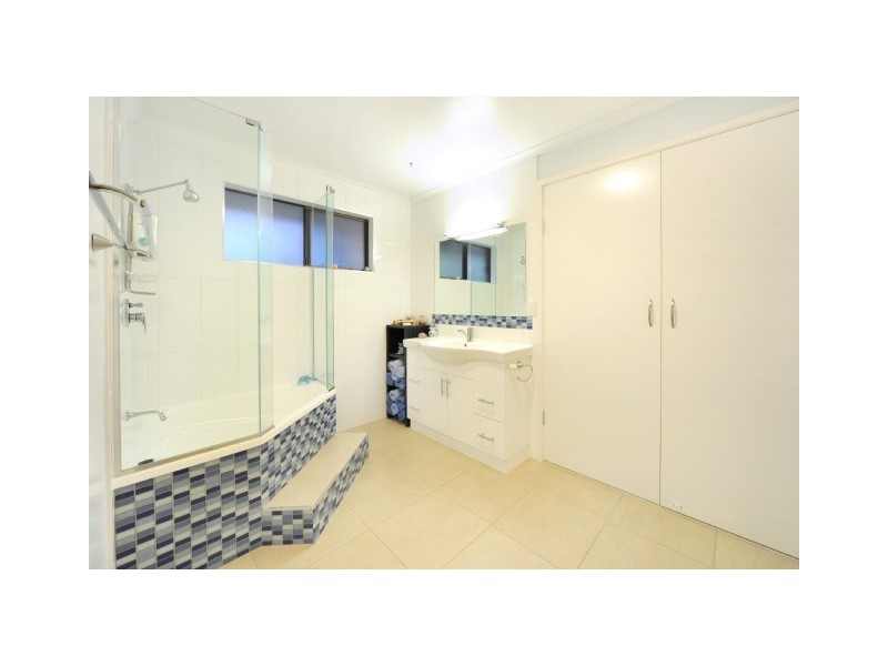 3 Arundel Court, Cannonvale QLD 4802