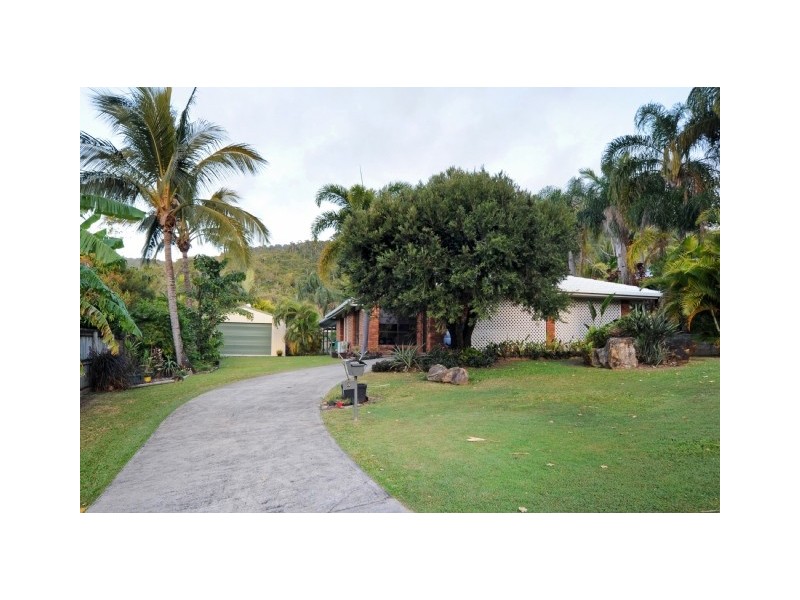 3 Arundel Court, Cannonvale QLD 4802