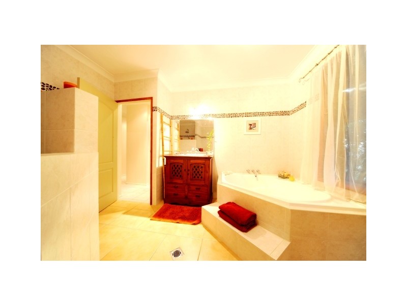 675 Dingo Beach Road, North Gregory QLD 4800