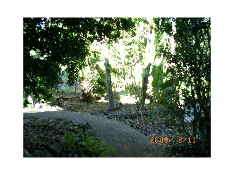 45 Manooka Drive, Cannonvale QLD 4802