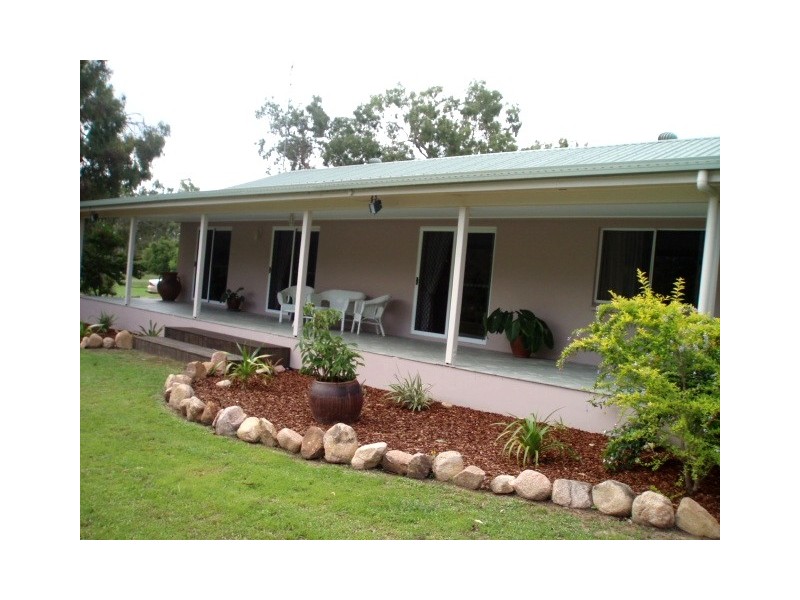 126 Hydeaway Bay Road, Hideaway Bay QLD 4800