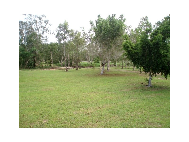 126 Hydeaway Bay Road, Hideaway Bay QLD 4800