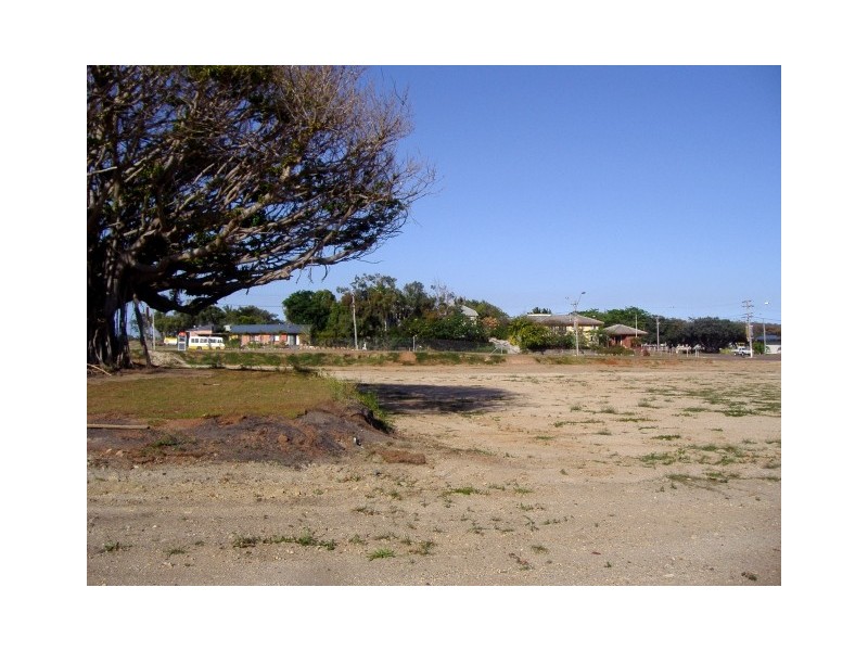 1 Herbert Street, Bowen QLD 4805