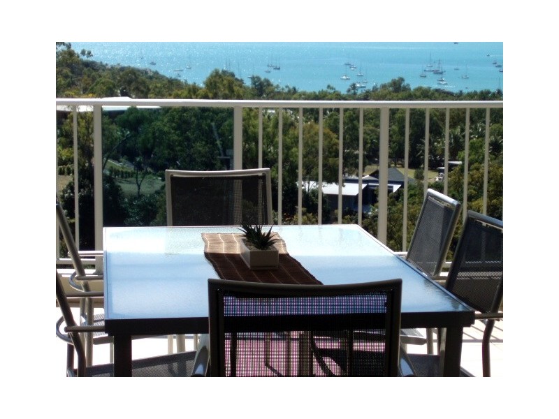 18/Azure Sea, Raintree Place, Airlie Beach QLD 4802