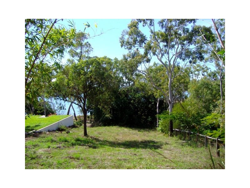 10 Gloucester Avenue, Hideaway Bay QLD 4800