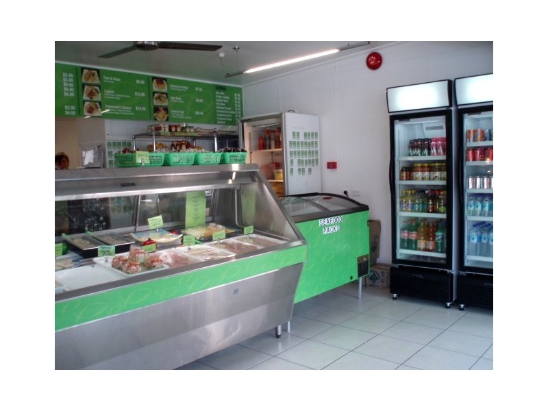 Airlie’s Fancy Fish & Chips 277/C Shute Harbour Road, Airlie Beach QLD 4802