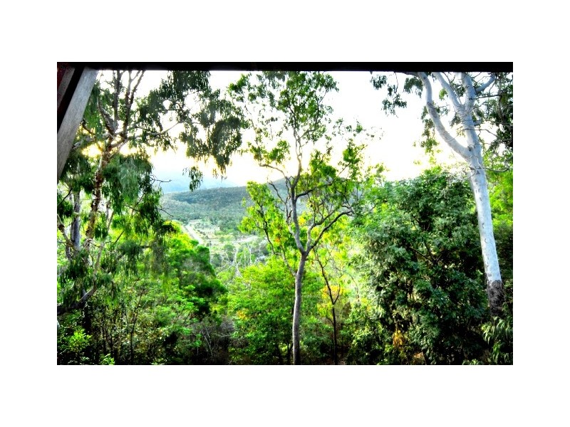 71 Parkland Drive, Cannonvale QLD 4802