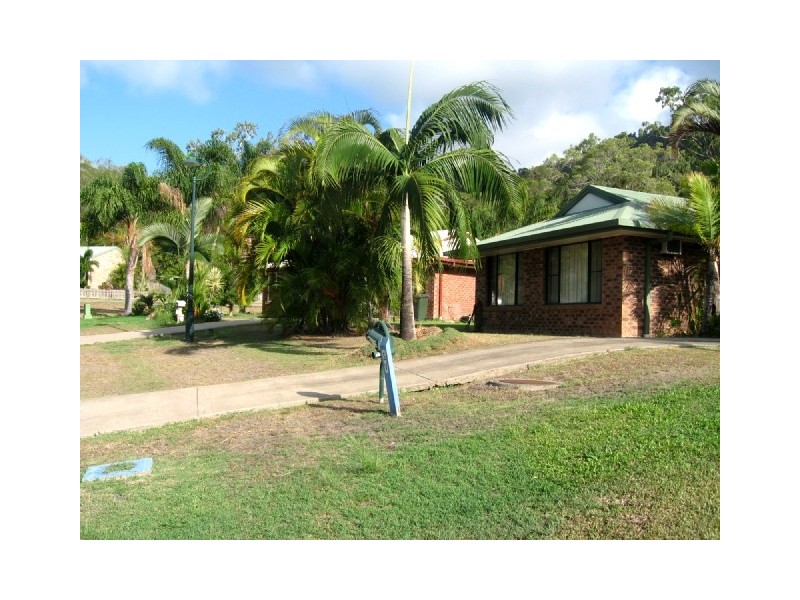 8 Kingfisher Terrace, Jubilee Pocket QLD 4802