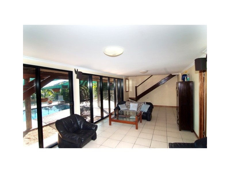 40 Parkwood Terrace, Cannonvale QLD 4802