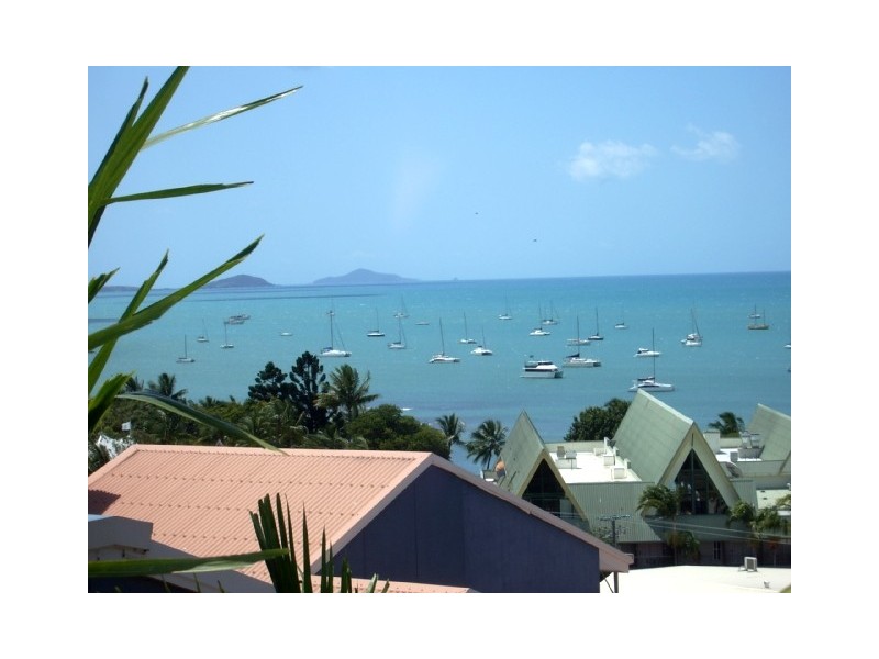 25 & 25A/5 Whitsunday Terraces, Golden Orchid Drive, Airlie Beach QLD 4802