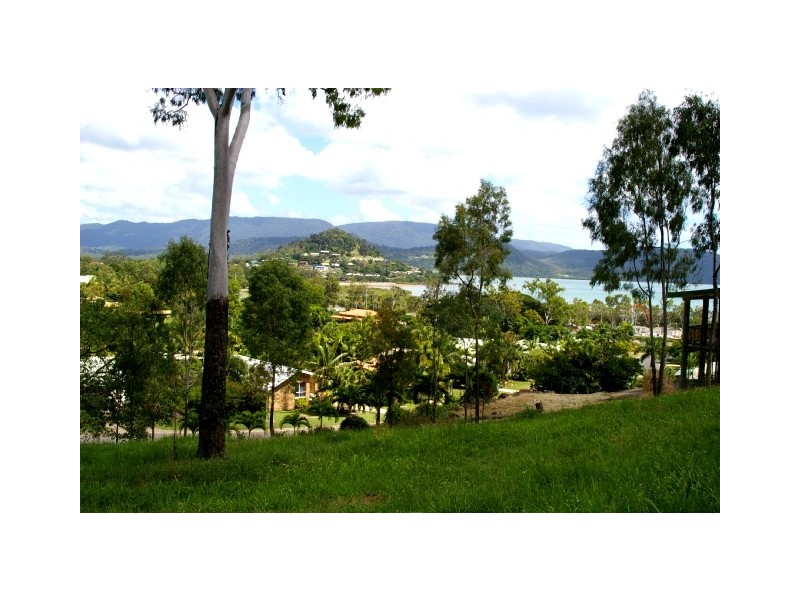 19 Jones Road, Cannonvale QLD 4802