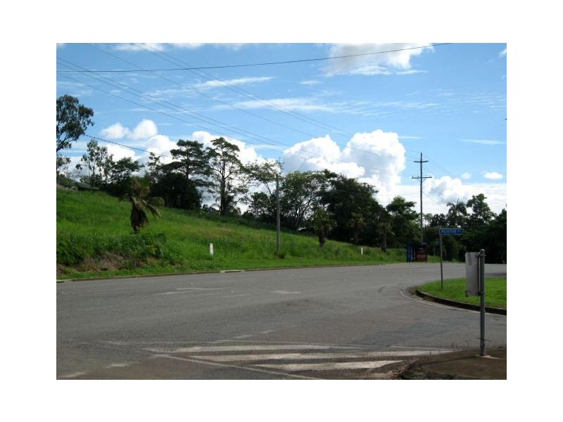 2 Wills Court, Cannonvale QLD 4802