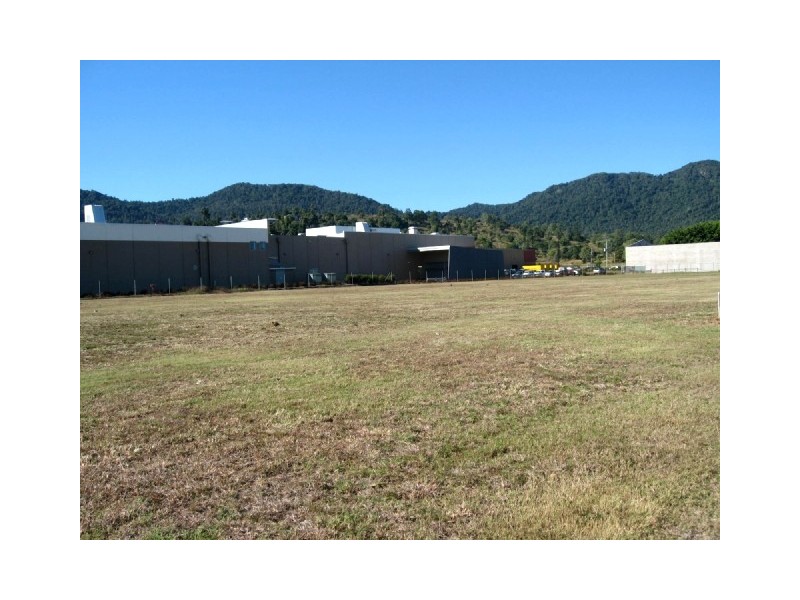 5 & 7 Myler Lasky Drive, Cannonvale QLD 4802