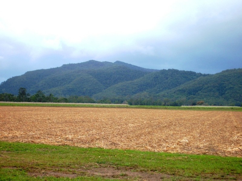 Lot 3 & 35 Plemenuk Road, Mount Marlow QLD 4800