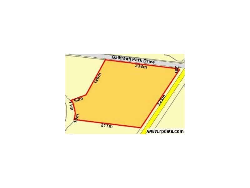 Central Park Village, Cannonvale QLD 4802