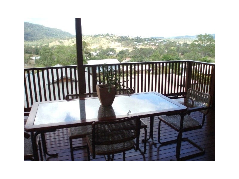10 Golf Views Court, Cannonvale QLD 4802