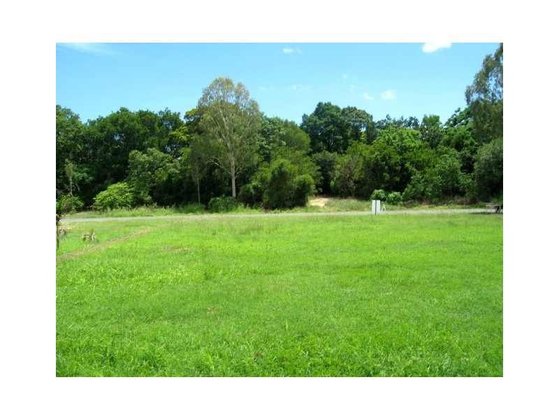 61 Trochus Street, Dingo Beach QLD 4800