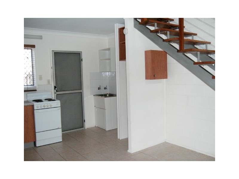 1&5/13 Davy Avenue, Proserpine QLD 4800