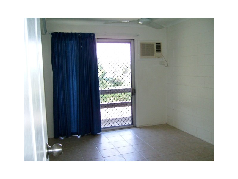 1&5/13 Davy Avenue, Proserpine QLD 4800