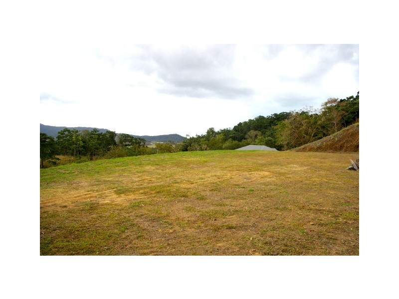 11 Kookaburra Drive, Riordanvale QLD 4800