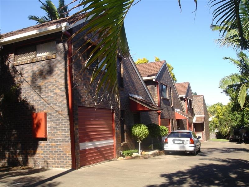 2/36 Yeronga Street, Yeronga QLD 4104