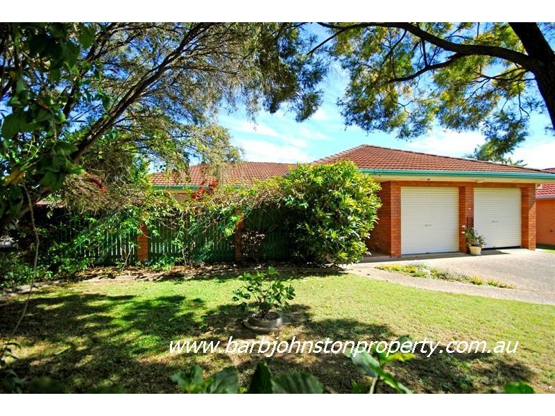 9 Barnard Street, Carindale QLD 4152