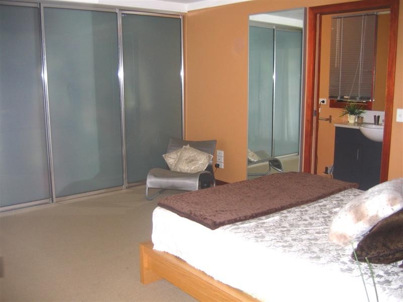 81 Tennessee Avenue, Tarragindi QLD 4121