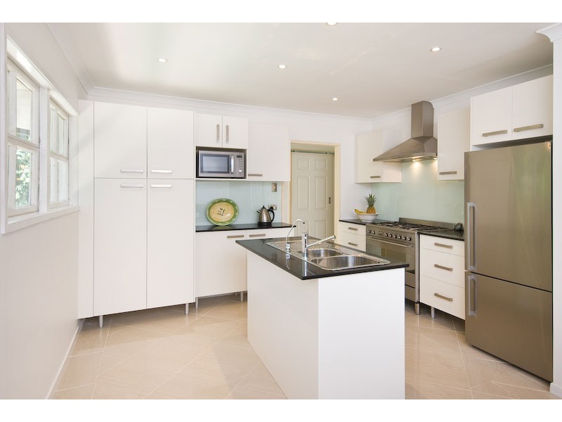 26 Cottesmore St, Fig Tree Pocket QLD 4069