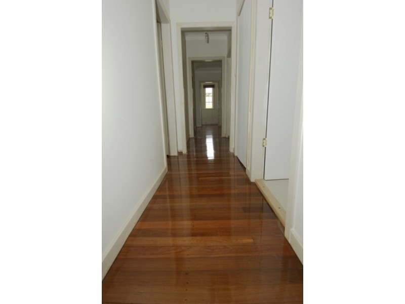 99 York St, Coorparoo QLD 4151