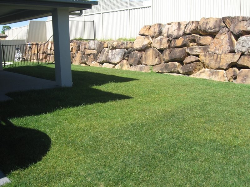 56 Highcrest Cct, Molendinar QLD 4214