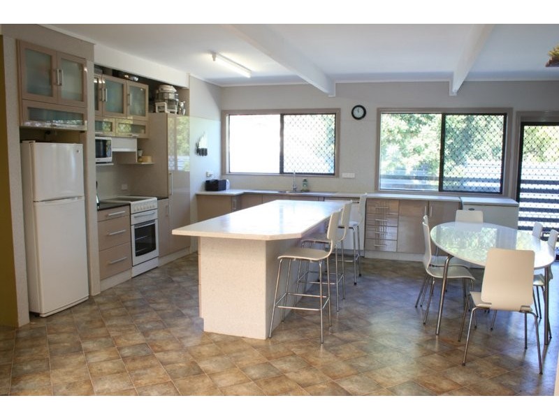 26 Eagle Dr, Eagleby QLD 4207