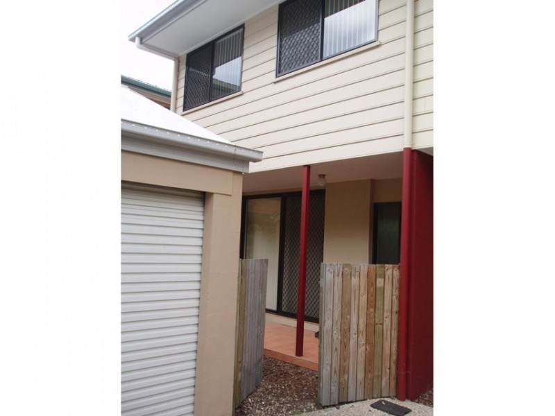 3/56 Warren St, St Lucia QLD 4067
