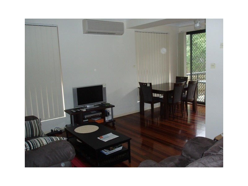 3/56 Warren St, St Lucia QLD 4067