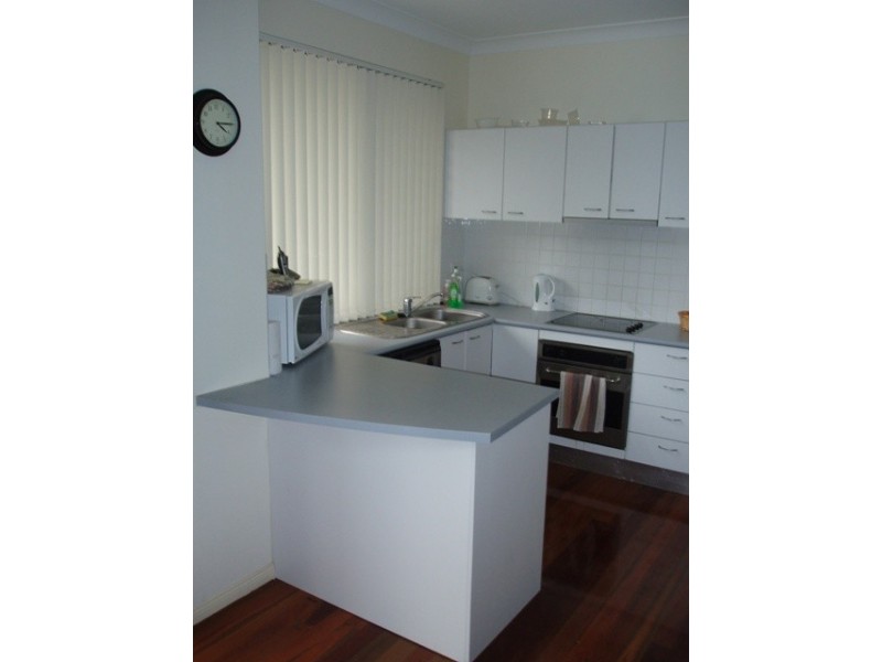 3/56 Warren St, St Lucia QLD 4067