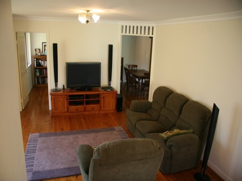 13 Julatten Pl, Upper Kedron QLD 4055