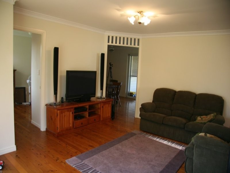 13 Julatten Pl, Upper Kedron QLD 4055