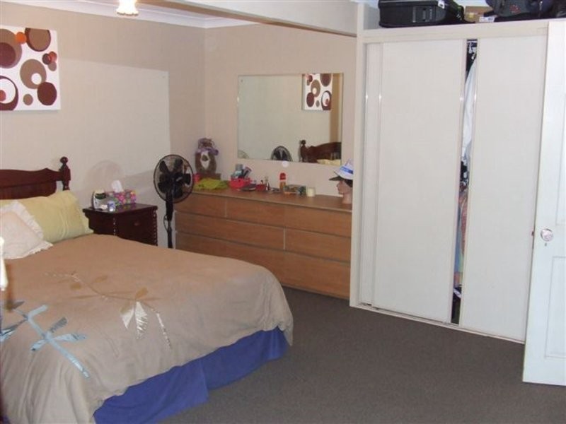 19 Muchow St, Waterford West QLD 4133