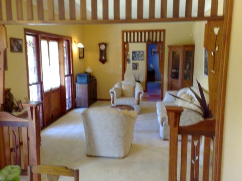 18 Parkwood Pl, Middle Park QLD 4074