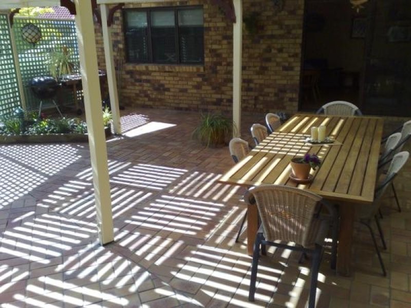 18 Parkwood Pl, Middle Park QLD 4074