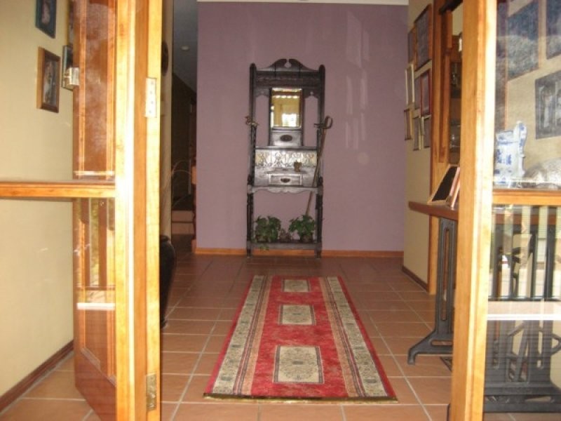 18 Parkwood Pl, Middle Park QLD 4074