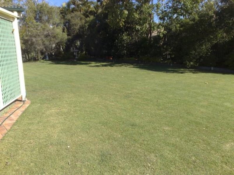 18 Parkwood Pl, Middle Park QLD 4074