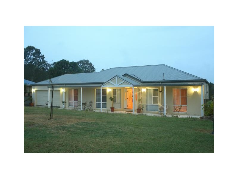67 Lady Penrhyn Cl, Mundoolun QLD 4285