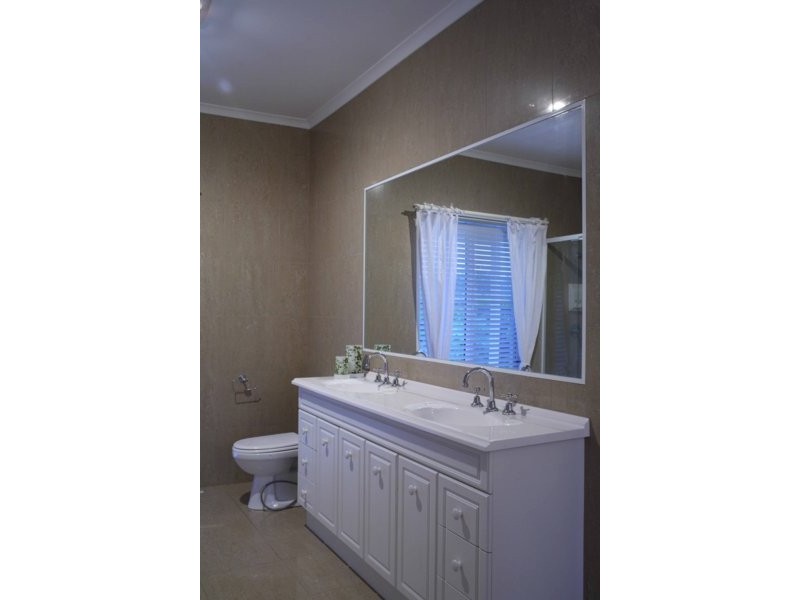 67 Lady Penrhyn Cl, Mundoolun QLD 4285