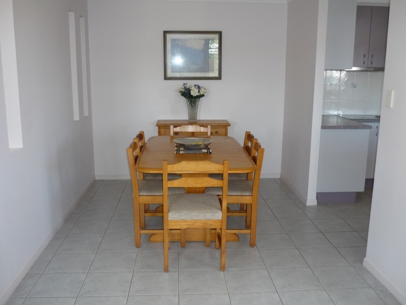 7 Gwen Cr, Urraween QLD 4655