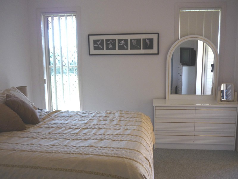 7 Gwen Cr, Urraween QLD 4655