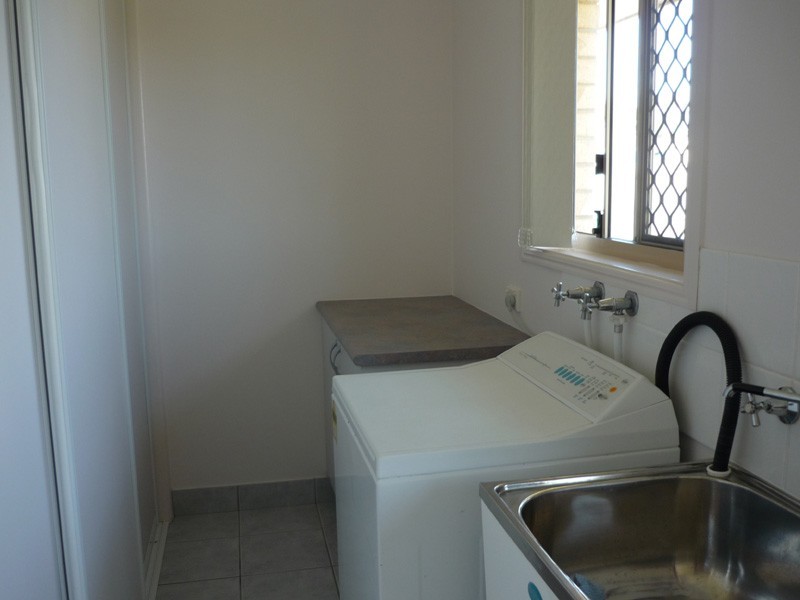 7 Gwen Cr, Urraween QLD 4655