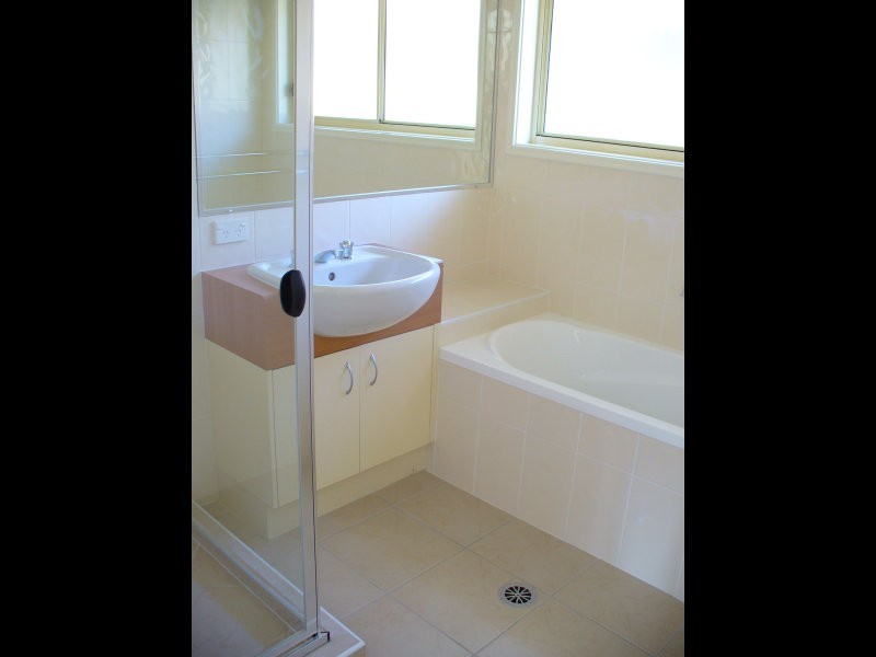 Collingwood Park QLD 4301