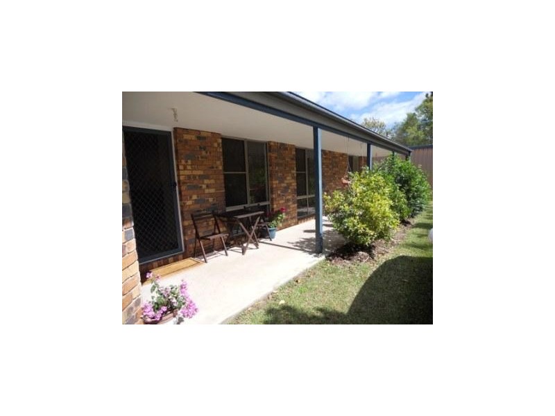 13 Tallawong Close, Beerwah QLD 4519