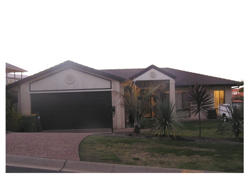 9 Marriott Way, Highland Park QLD 4211