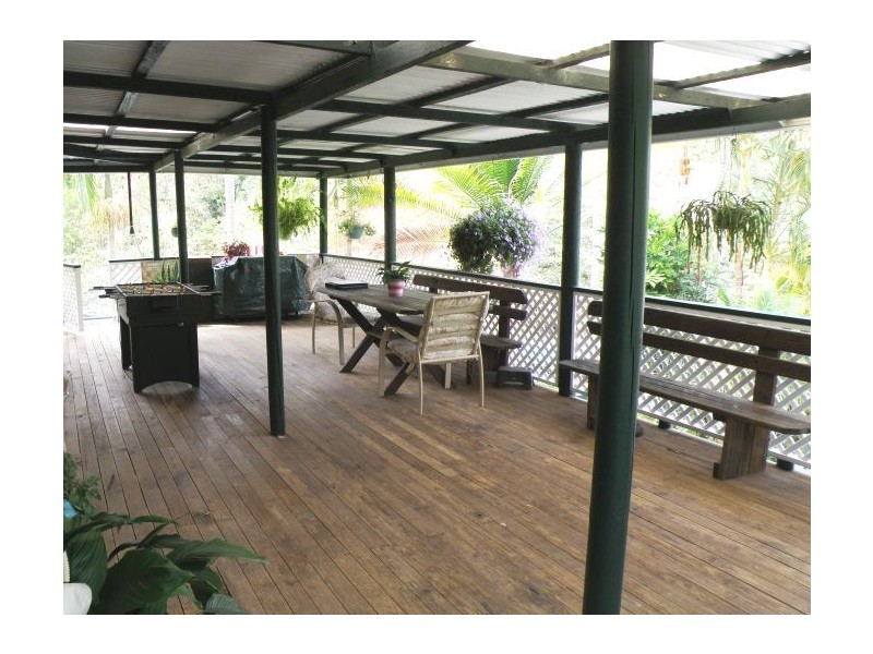 32 Pigeonberry Road, Nobbys Creek NSW 2484